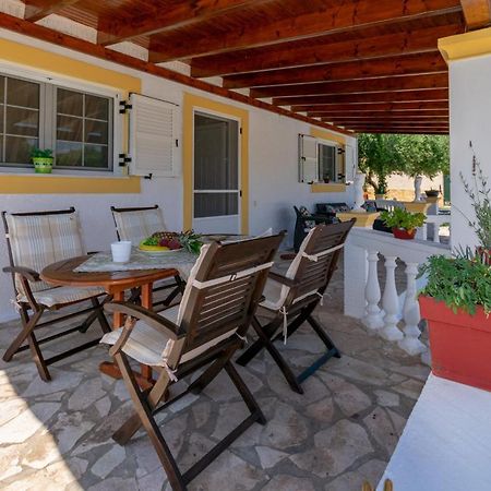 Villa Saia Halikounas Bagian luar foto