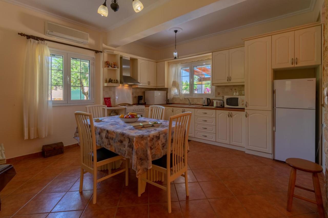 Villa Saia Halikounas Bagian luar foto